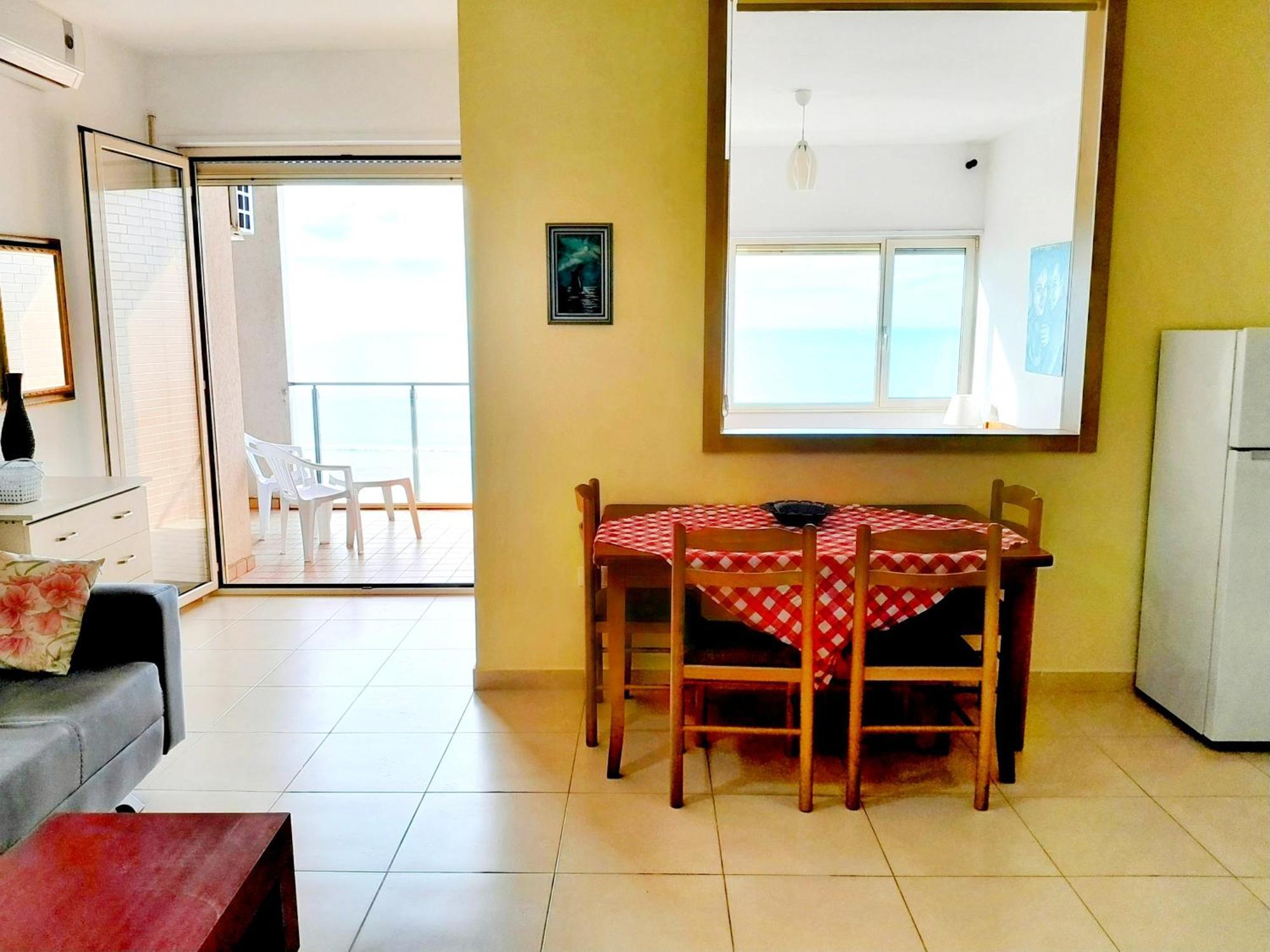 Turtle Apartment Durrës Eksteriør bilde
